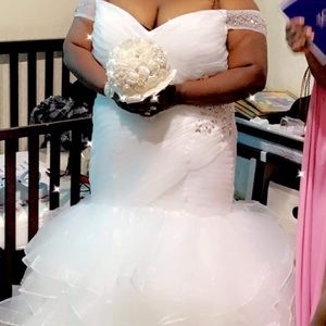 Only worn for a few minutes